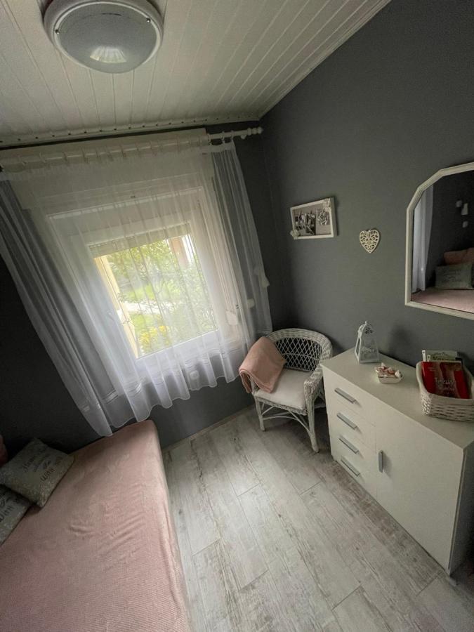 Agnes Nyaralohaz Villa Balatonmariafurdo Exterior photo